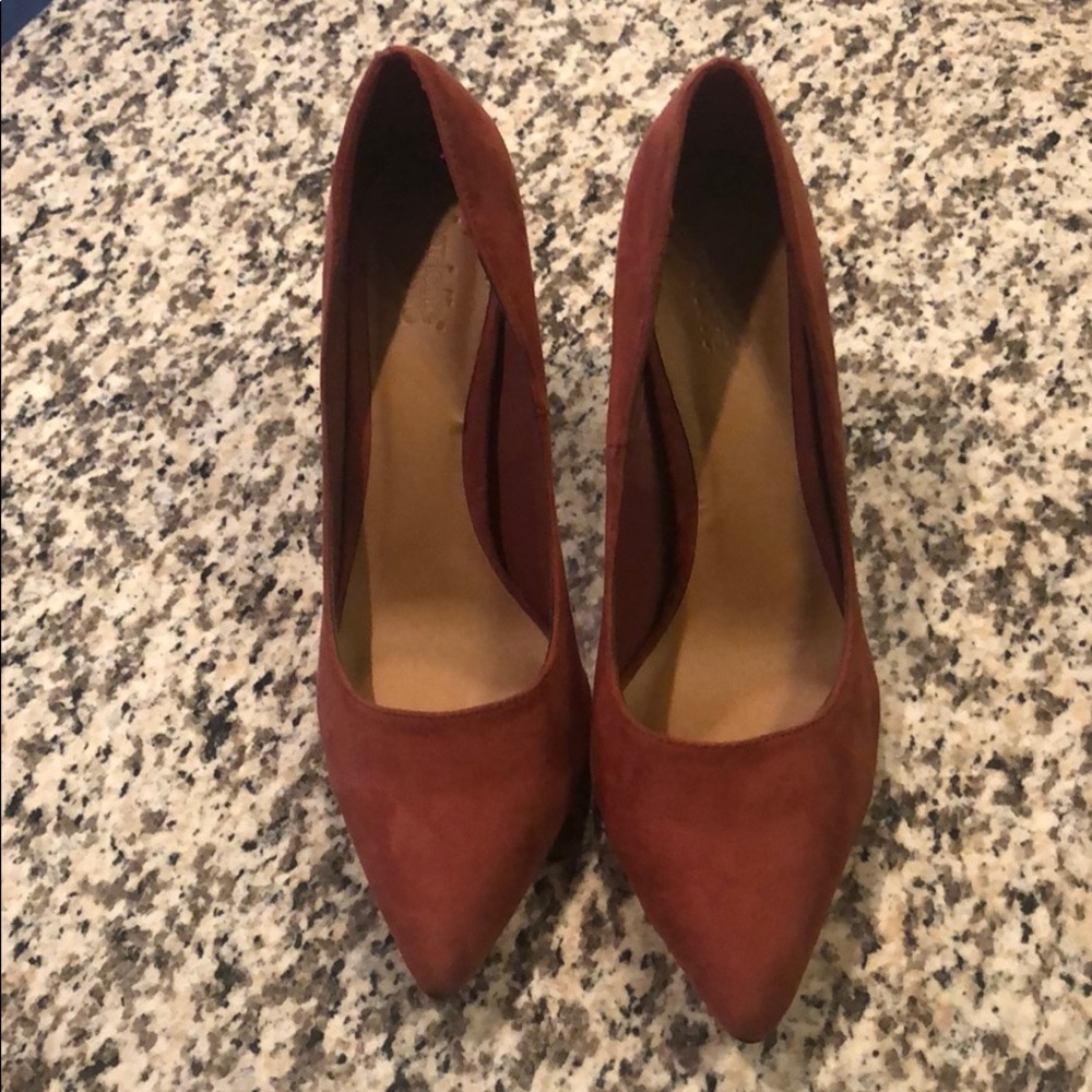 Charlotte Russe Pumps